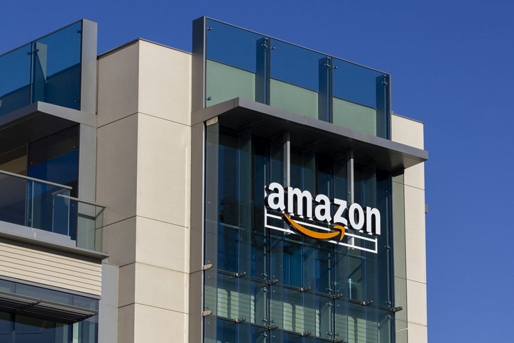 Amazon requires evidence of authenticity from electronics dealers